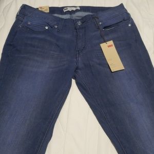 535 Levi's Legging